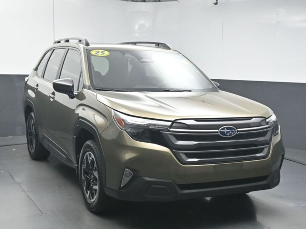 Used 2025 Subaru Forester Premium SUV