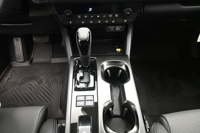2026 Subaru Outback Touring XT - Photo 13