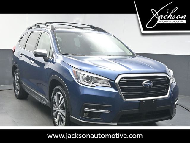 2022 Subaru Ascent Touring's photo
