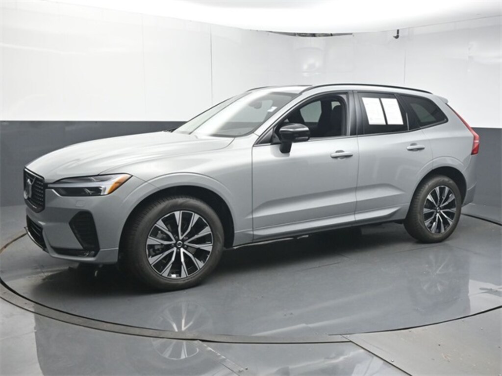 Certified 2025 Volvo XC60 B5 Core SUV