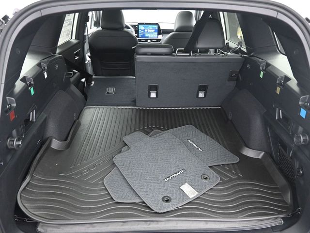 2026 Subaru Outback Limited - Photo 24