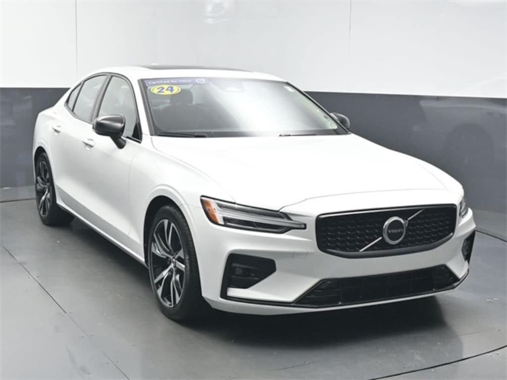 Used 2024 Volvo S60 B5 Core Dark Theme Sedan