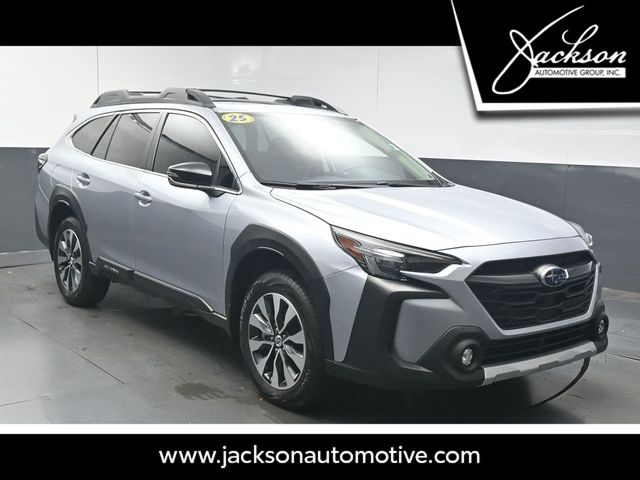 2025 Subaru Outback Limited's photo