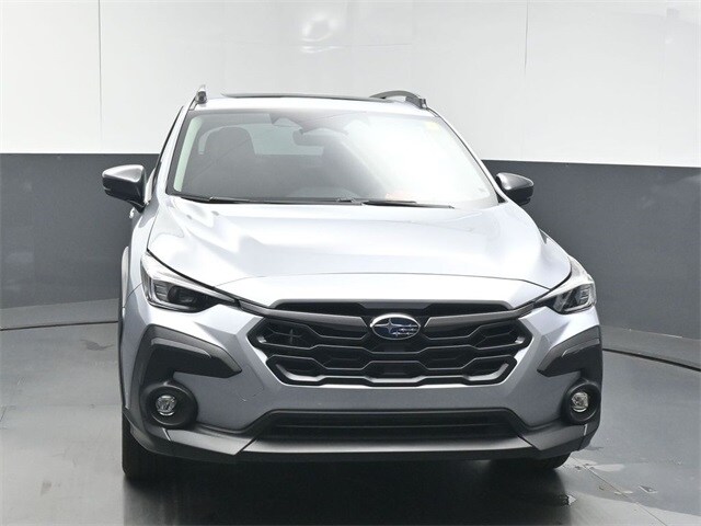 2025 Subaru Crosstrek Limited photo 2