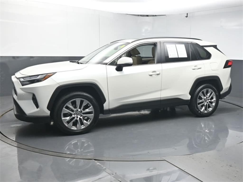 Used 2022 Toyota RAV4 XLE Premium SUV
