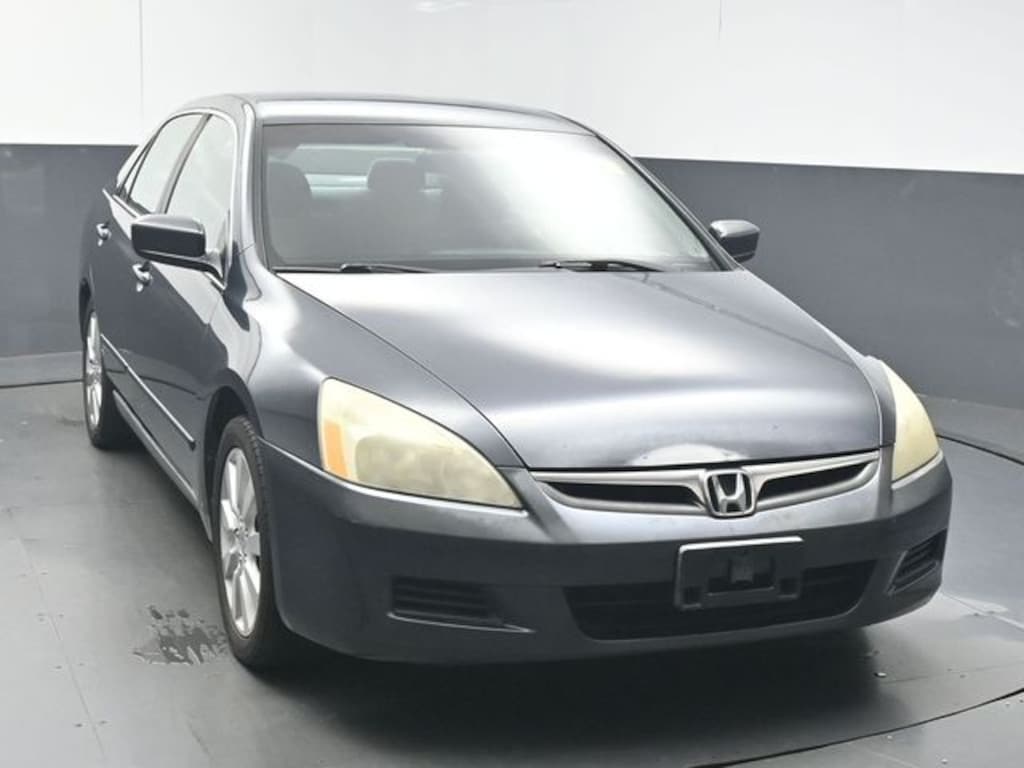 Used 2007 Honda Accord SE Sedan