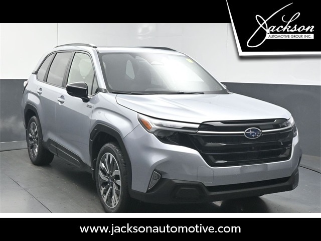 2025 Subaru Forester Touring's photo