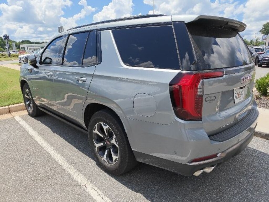 Used 2025 GMC Yukon AT4 Ultimate SUV
