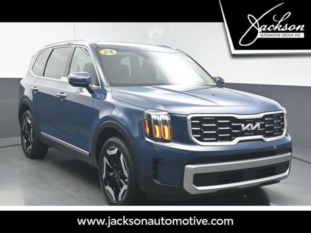 Used 2024 Kia Telluride S SUV