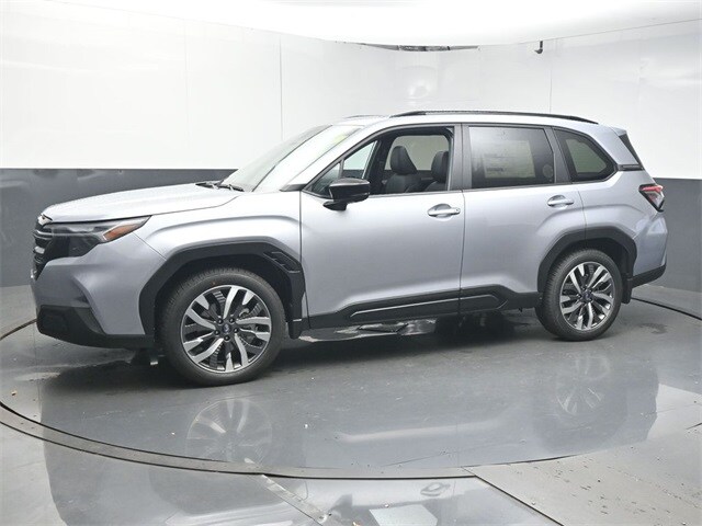 2026 Subaru Forester Touring photo 3