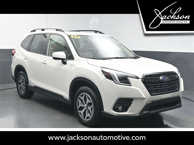 2023 Subaru Forester Premium's photo