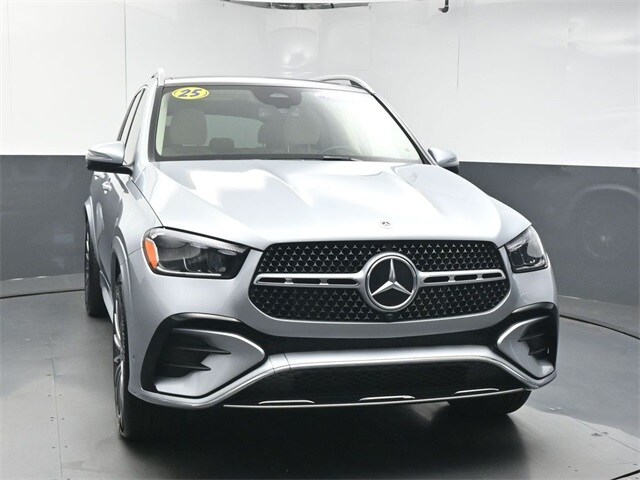 2025 Mercedes Benz GLE 350 4MATIC photo 4