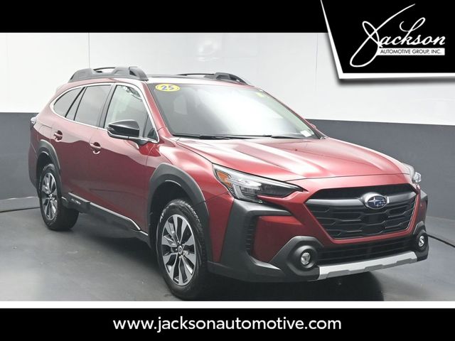 2025 Subaru Outback Limited's photo