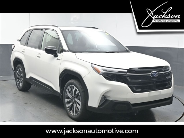 2025 Subaru Forester Touring's photo