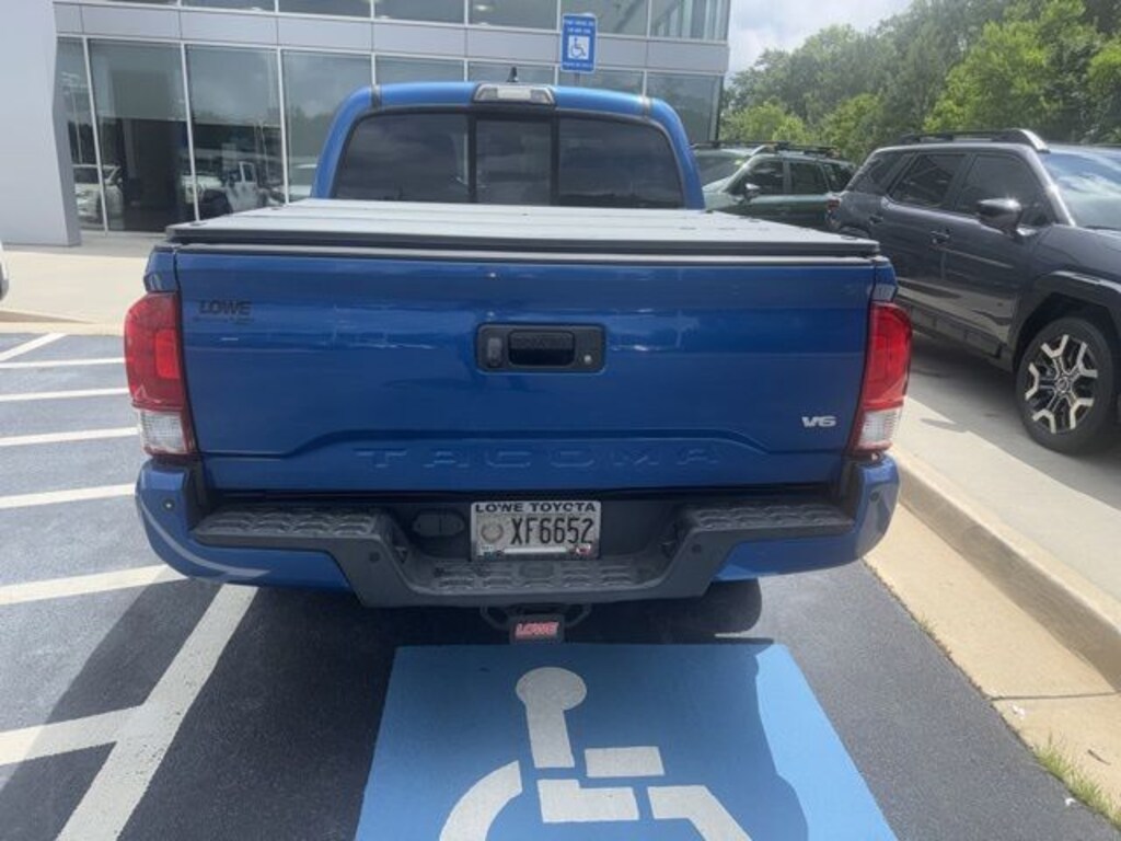 Used 2016 Toyota Tacoma Truck