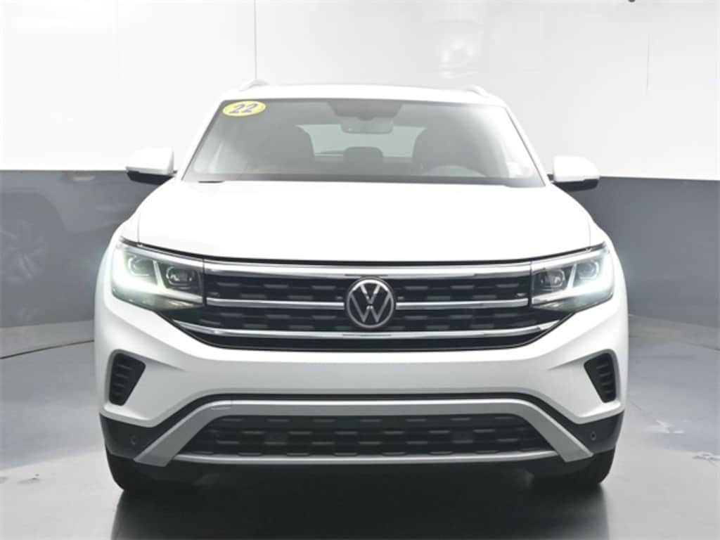 Used 2022 Volkswagen Atlas Cross Sport 3.6L V6 SE w/Technology SUV