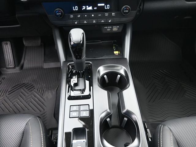 2026 Subaru Outback Limited - Photo 13
