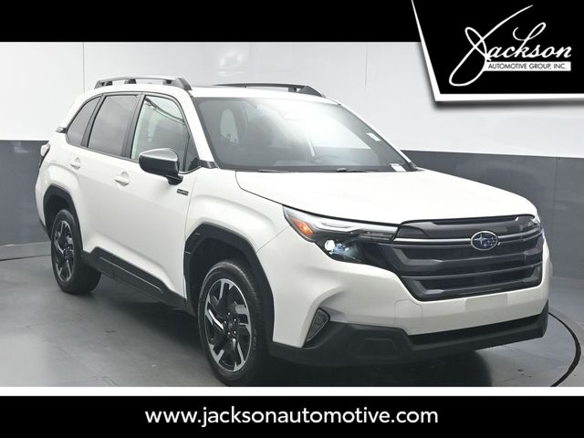 2026 Subaru Forester Premium Hybrid's photo