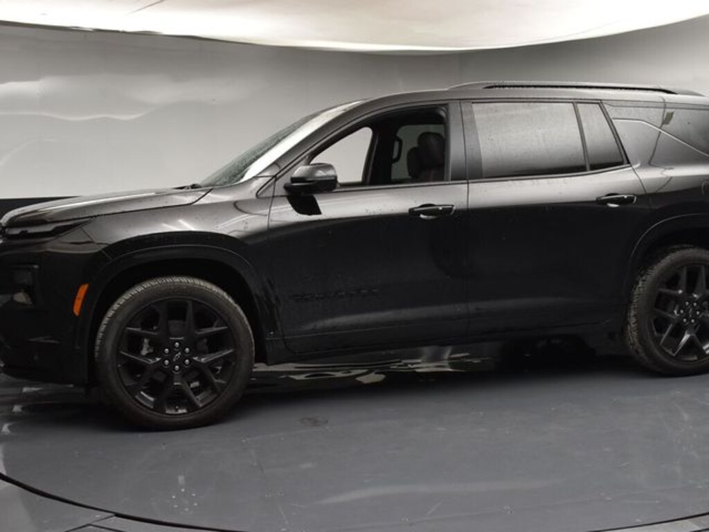 Used 2026 Chevrolet Traverse RS SUV