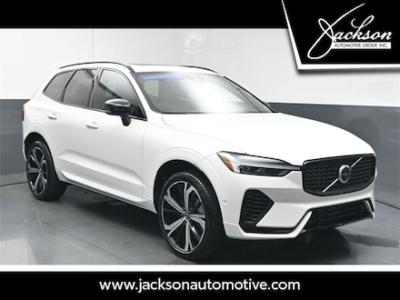 2025 Volvo XC60 Plug-In Hybrid T8 Ultra SUV