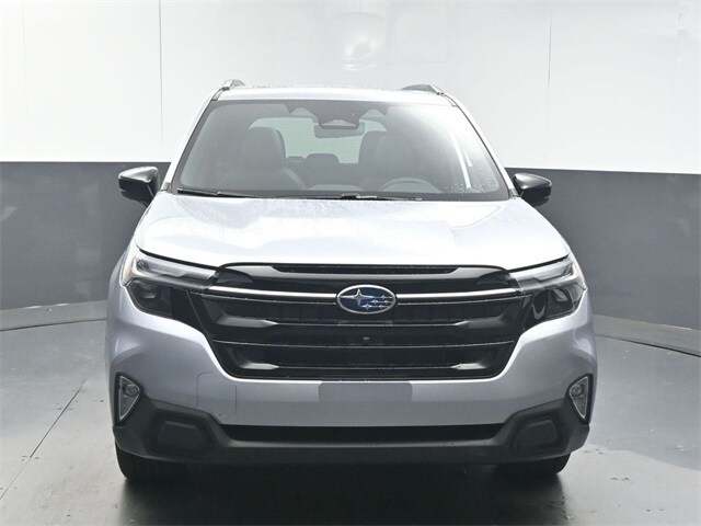 2026 Subaru Forester Touring photo 2