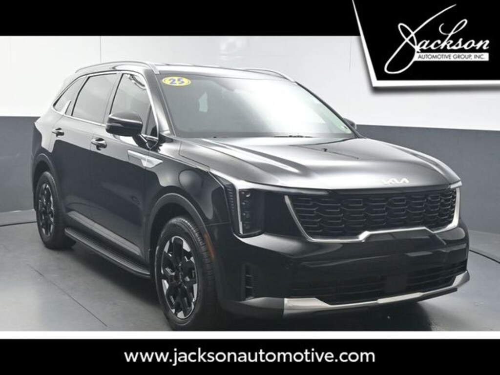 Used 2025 Kia Sorento S SUV