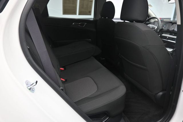 2025 Kia Sportage LX Hybrid - Photo 26