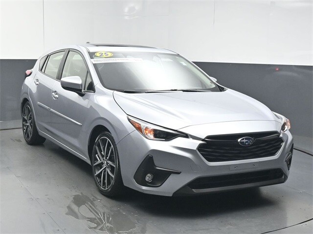 2025 Subaru Impreza Sport photo 2