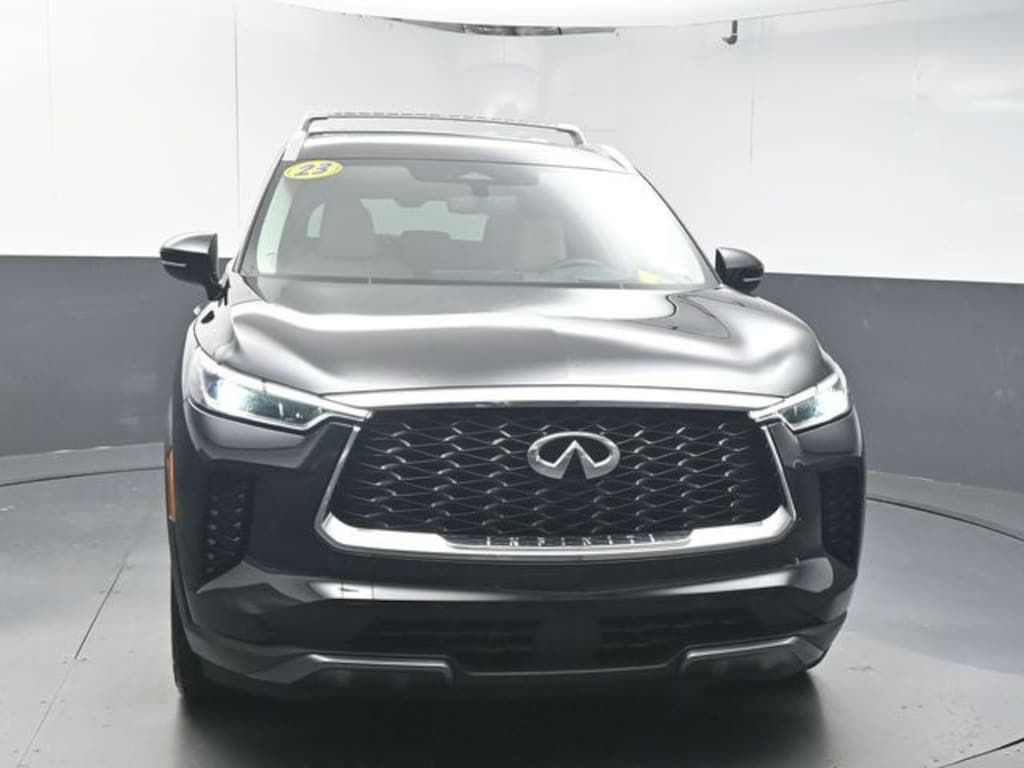 Used 2023 INFINITI QX60 Sensory SUV