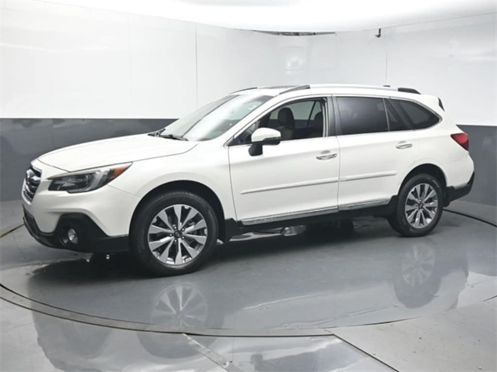 Used 2018 Subaru Outback 3.6R SUV