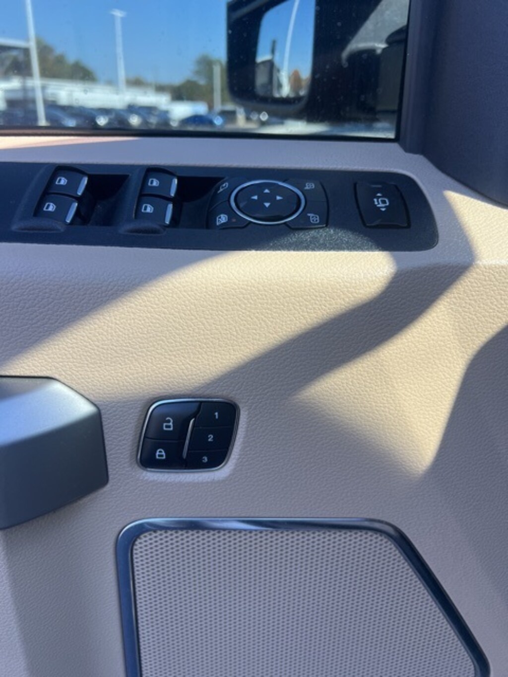 Used 2017 Ford F-250SD Lariat Truck