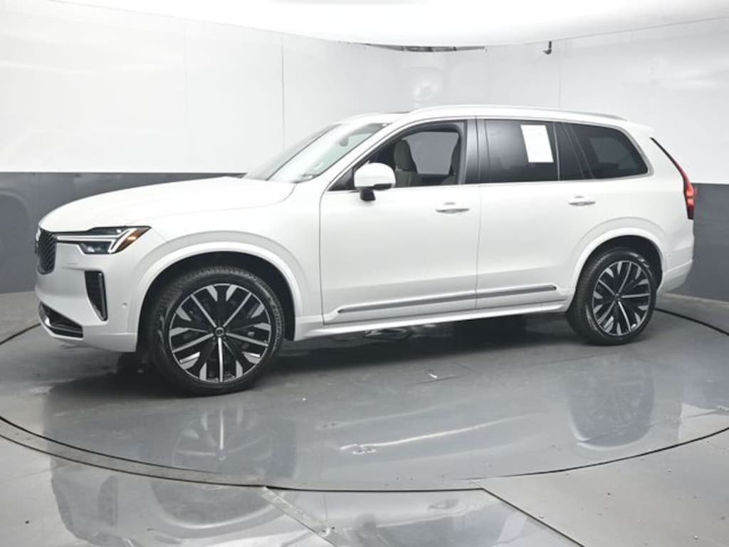 Used 2026 Volvo XC90 B6 Plus 7-Seater SUV