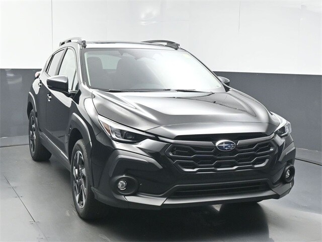 2025 Subaru Crosstrek Limited photo 2