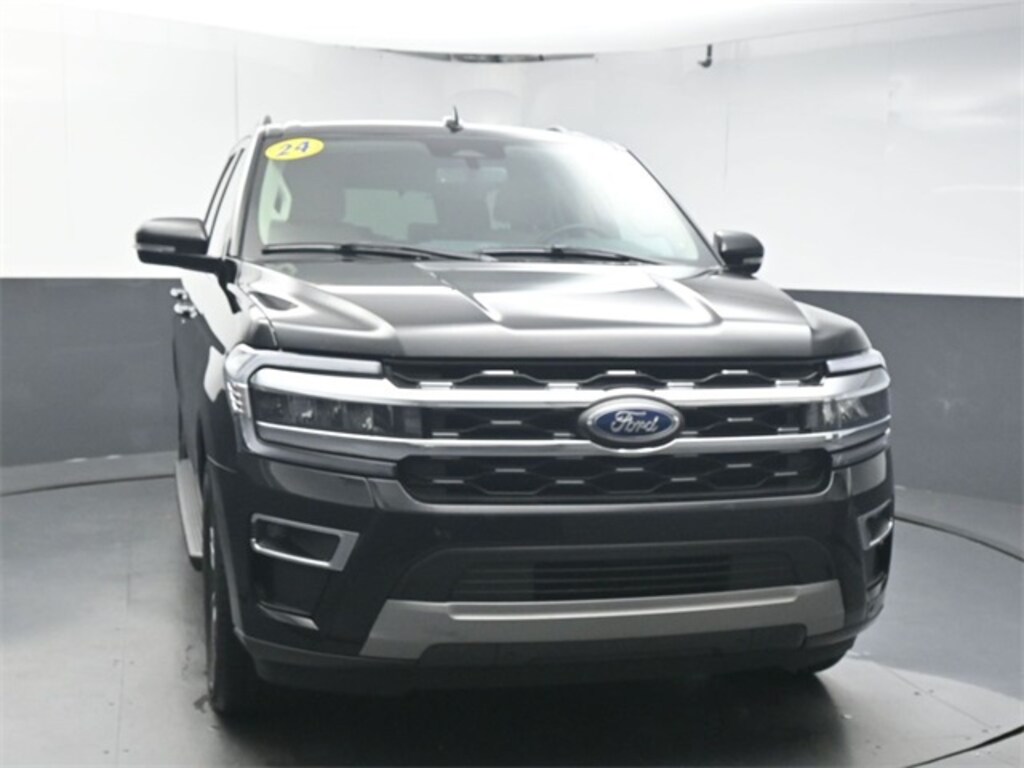 Used 2024 Ford Expedition Limited SUV