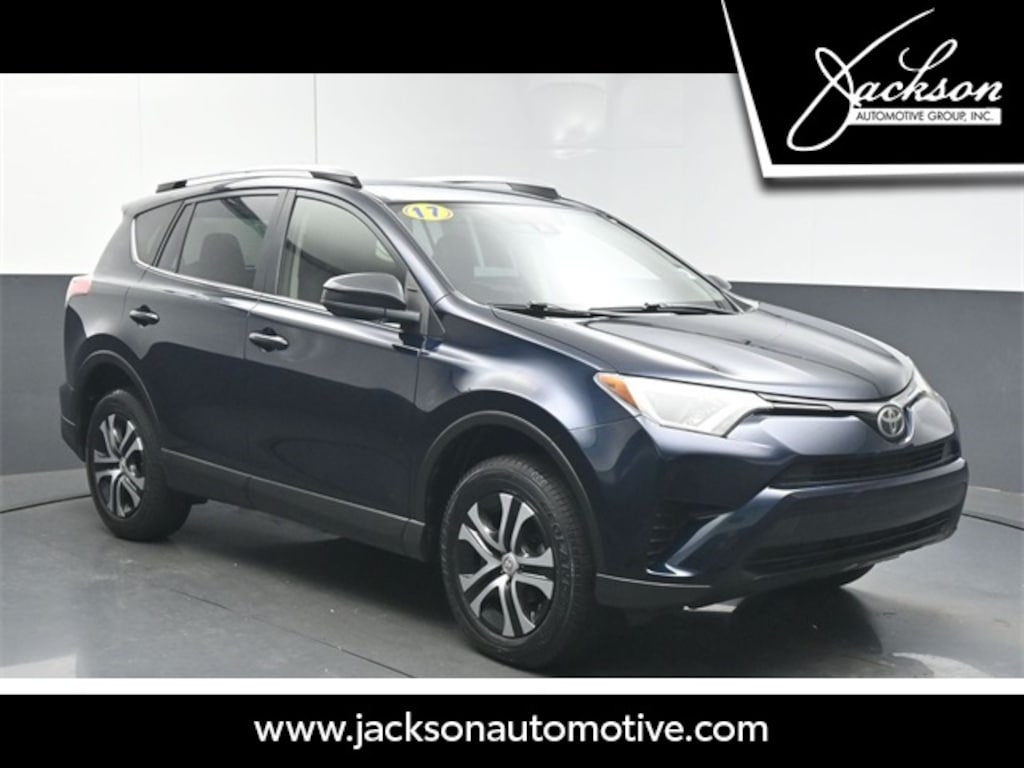 Used 2017 Toyota RAV4 LE SUV