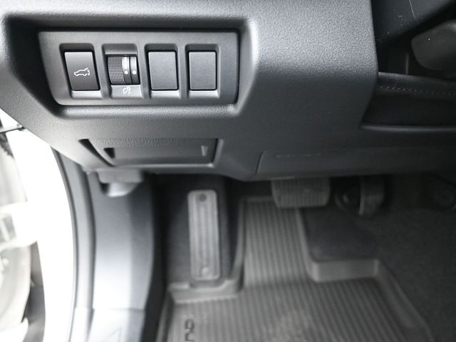 2026 Subaru Outback Limited - Photo 16
