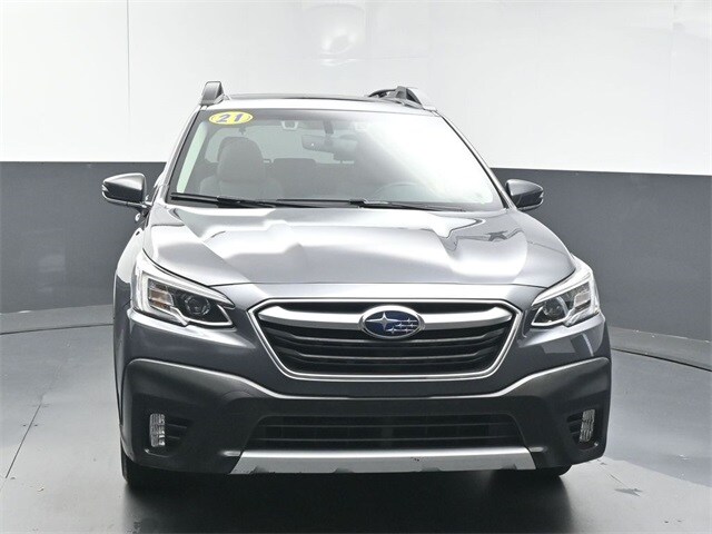 2021 Subaru Outback Limited XT photo 3