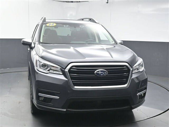 2022 Subaru Ascent Touring photo 3