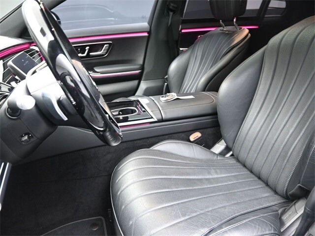 2022 Mercedes Benz S 580 4MATIC photo 2