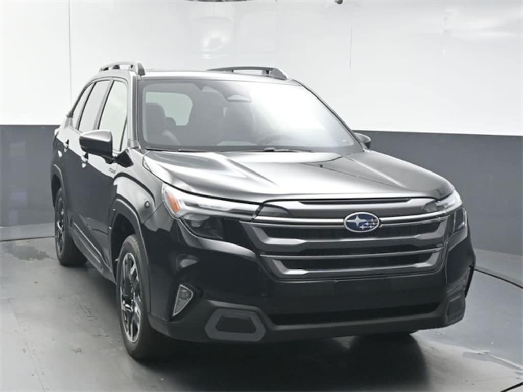 New 2025 Subaru Forester Hybrid Limited SUV