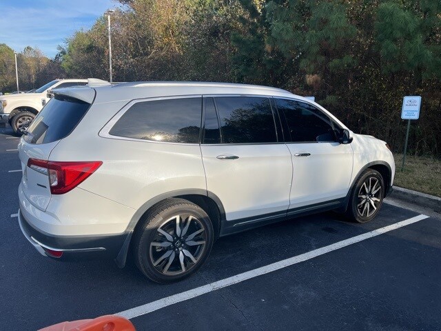 2021 Honda Pilot Touring photo 4