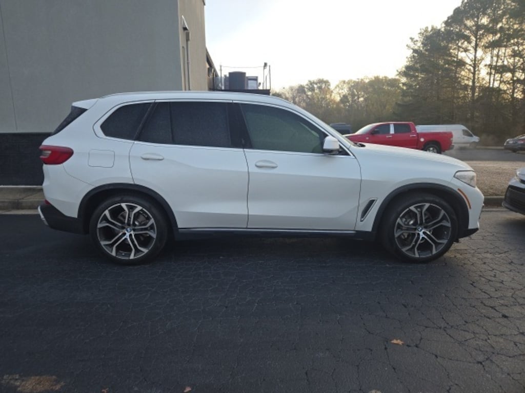 Used 2021 BMW X5 sDrive40i SUV