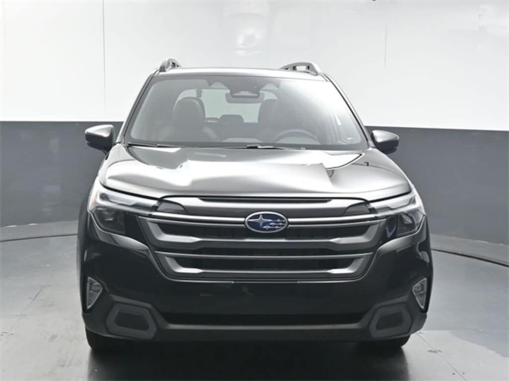 New 2025 Subaru Forester Hybrid Limited SUV