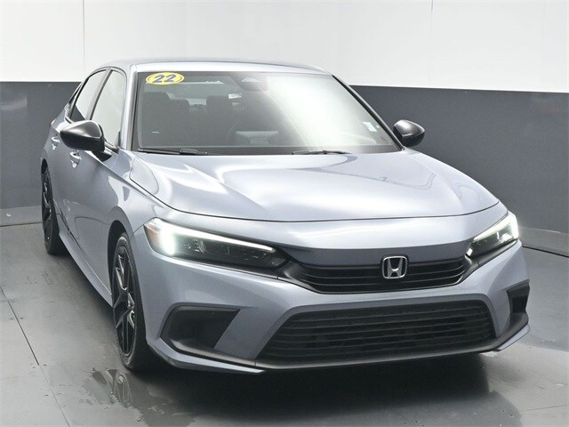2022 Honda Civic Sport photo 2