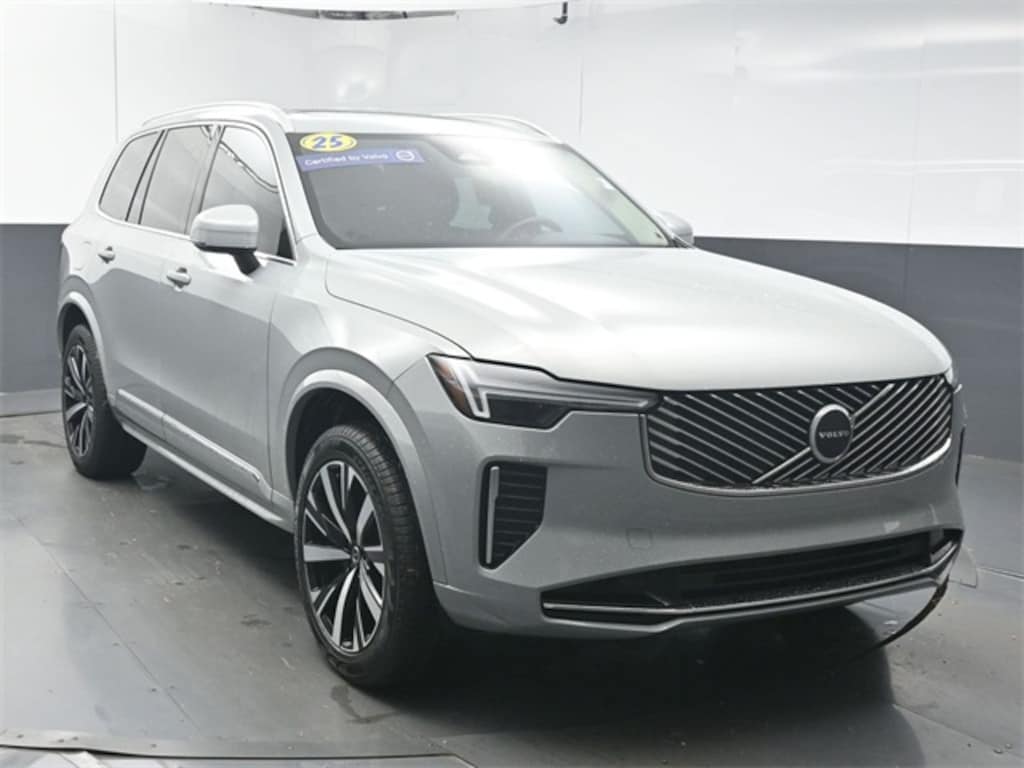 Certified 2025 Volvo XC90 B5 Core SUV