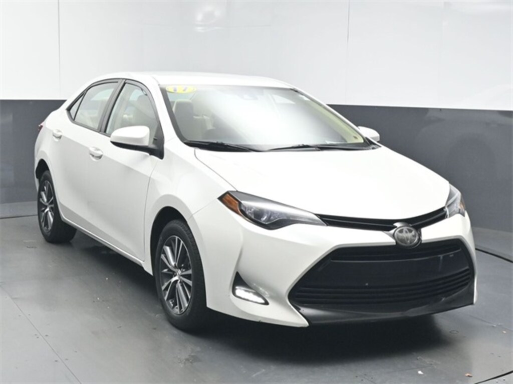 Used 2017 Toyota Corolla LE Sedan