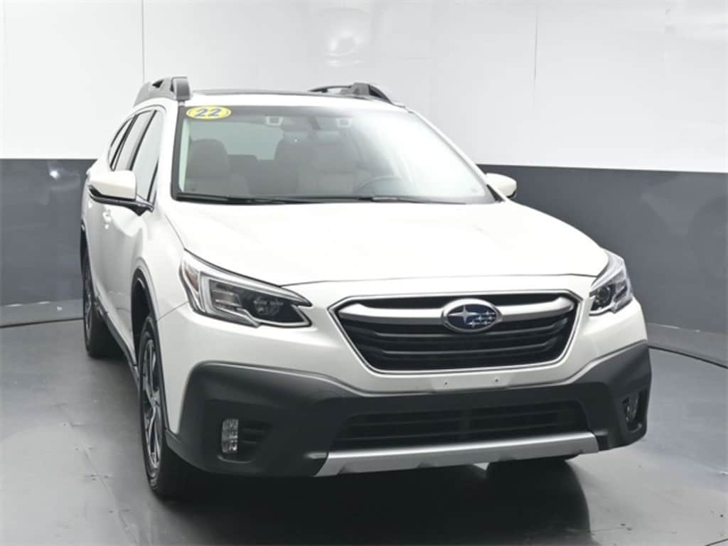 Used 2022 Subaru Outback Limited SUV