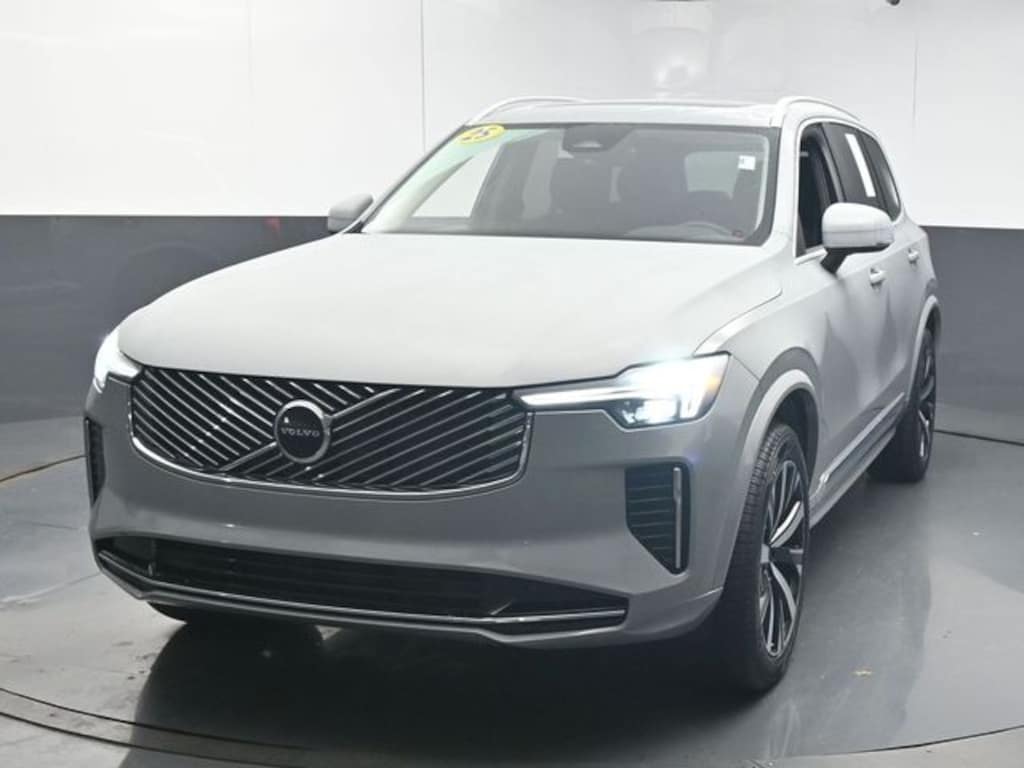 Certified 2025 Volvo XC90 B6 Core SUV
