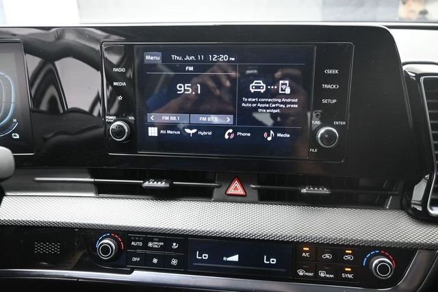2025 Kia Sportage LX Hybrid - Photo 11