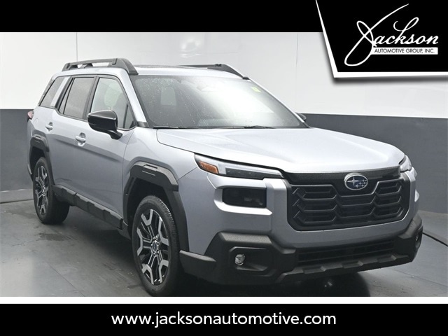 2026 Subaru Outback Touring's photo